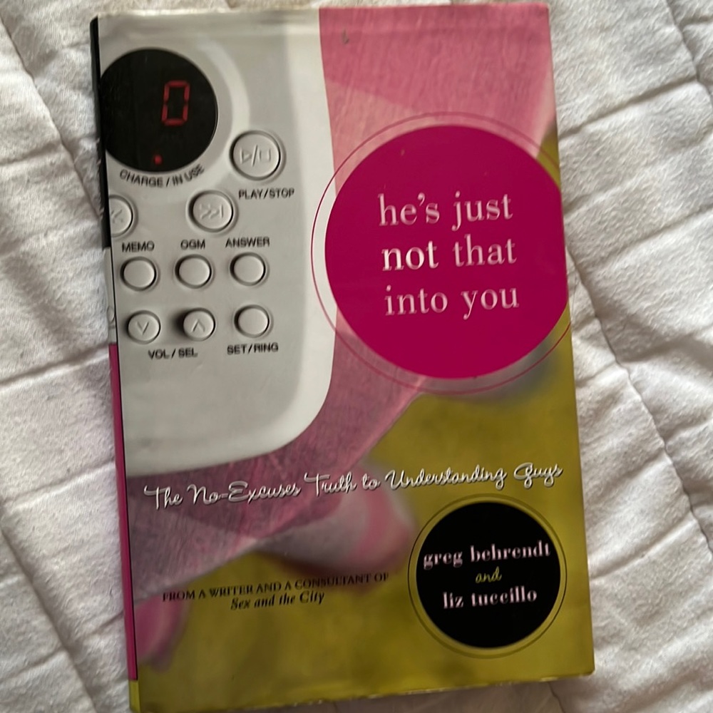 He’s just not that into you book